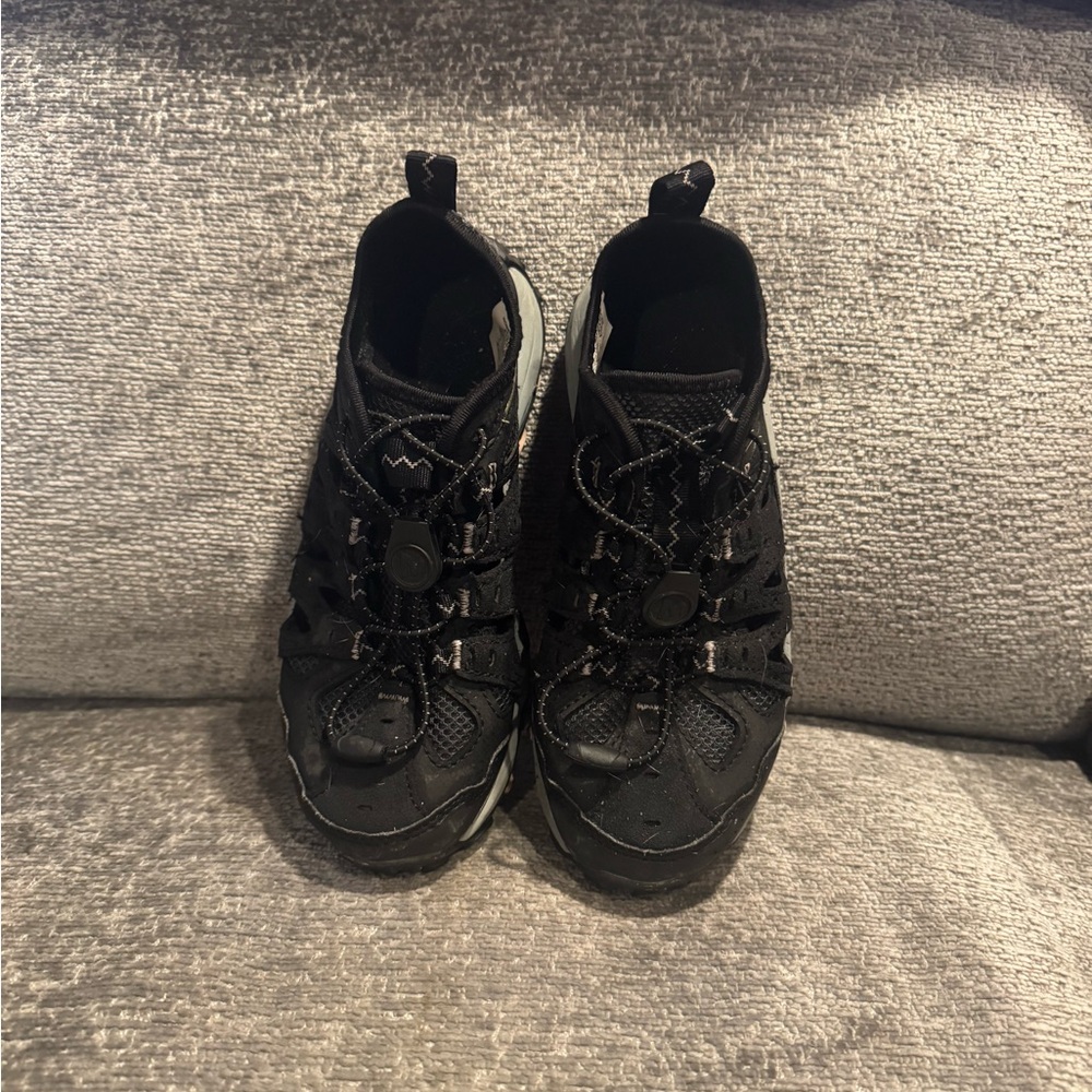 Merrell Black Sneakers